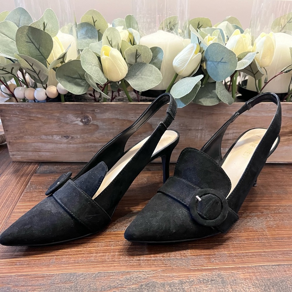 Nine West 7.5 suede heels.